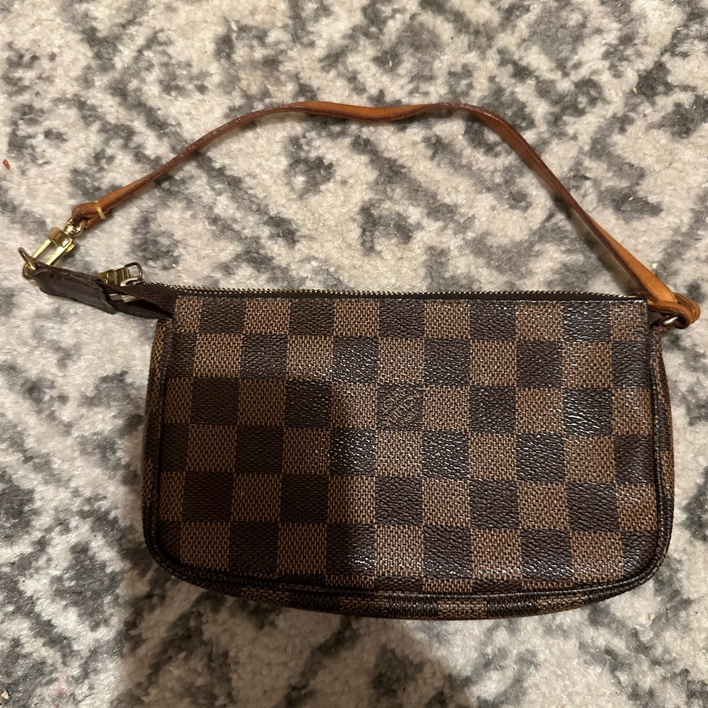 Louis Vuitton Pouchette Damier Ebene
